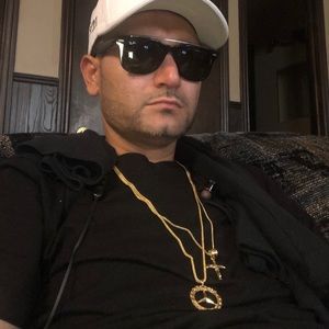 Meet your Posher, Raed